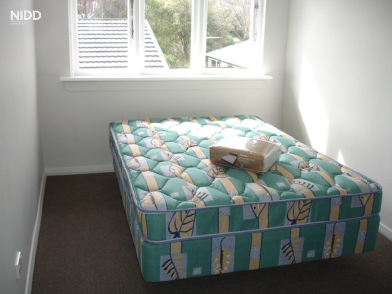 3C Royal Terrace, Dunedin Central, Dunedin - Carousel 2