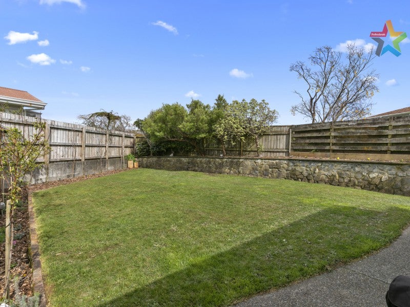 8 Taieri Crescent, Kelson, Lower Hutt - Carousel 20