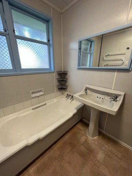 51A MANA VIEW RD, Mana, Porirua - Carousel 10