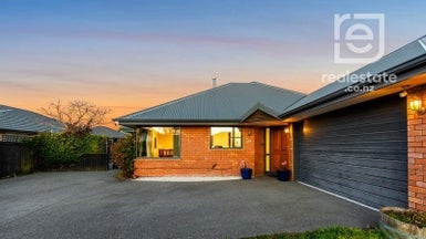 27 Ti Rakau Drive, Woolston, Christchurch - Carousel 1