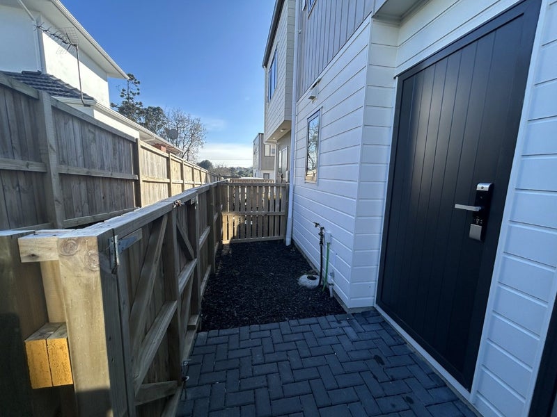 6/39 Renata Crescent, Te Atatu Peninsula, Auckland - Carousel 19