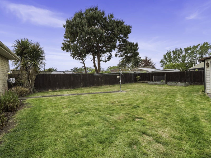 82 Farquhars Road, Redwood, Christchurch - Carousel 21