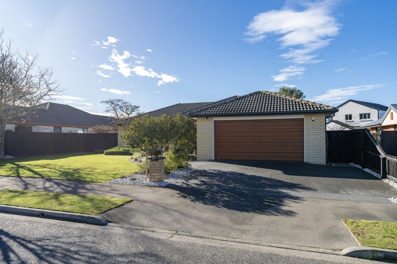 64 Puhara Avenue, Parklands, Christchurch - Carousel 2
