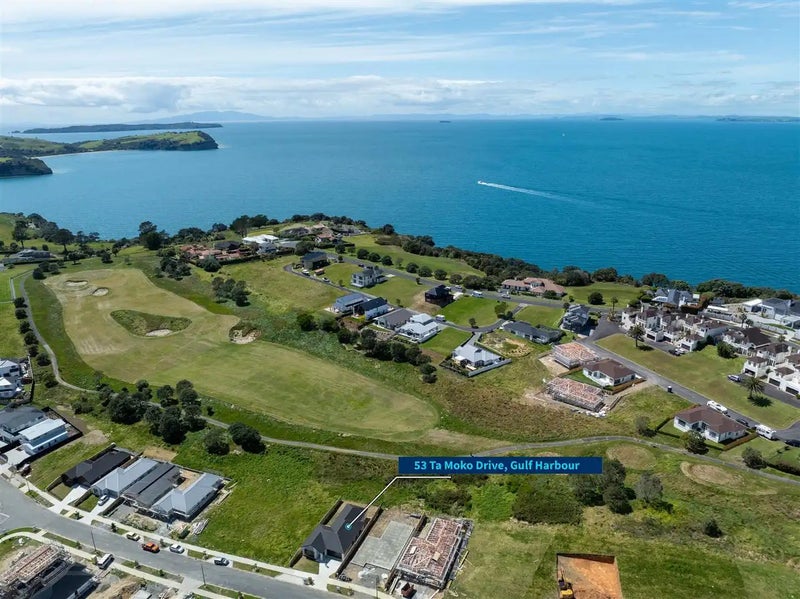 53 Ta Moko Drive, GULF HARBOUR, WHANGAPARAOA - Carousel 19