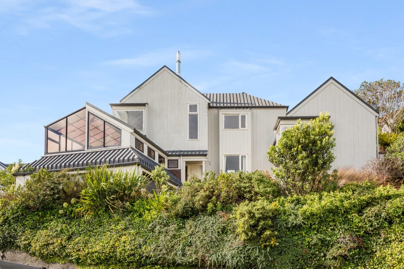 9 Indira Place, Khandallah, Wellington - Carousel 1