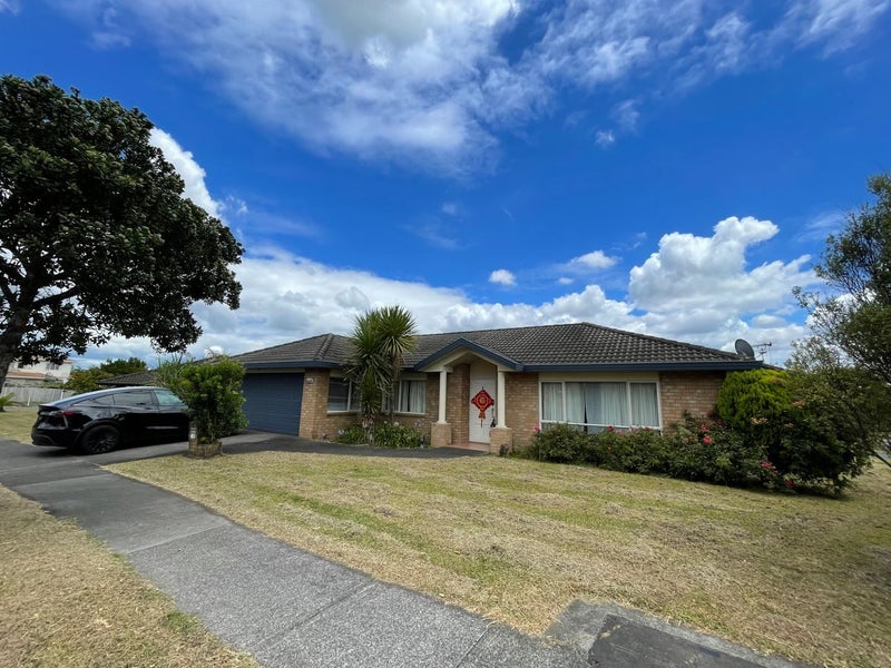 45 Armoy Drive, East Tamaki, Auckland - Carousel 1