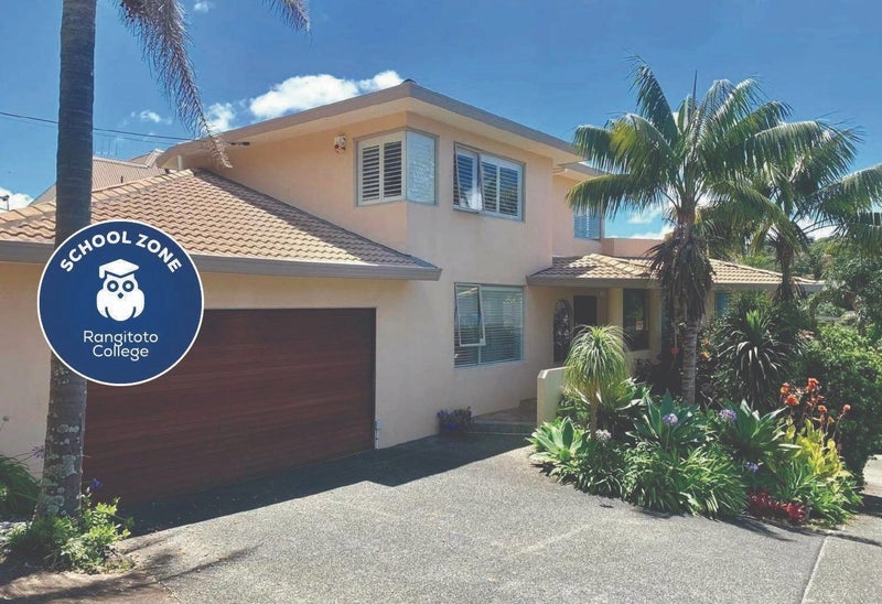 1/464 Beach Road, Murrays Bay, Auckland - Carousel 2