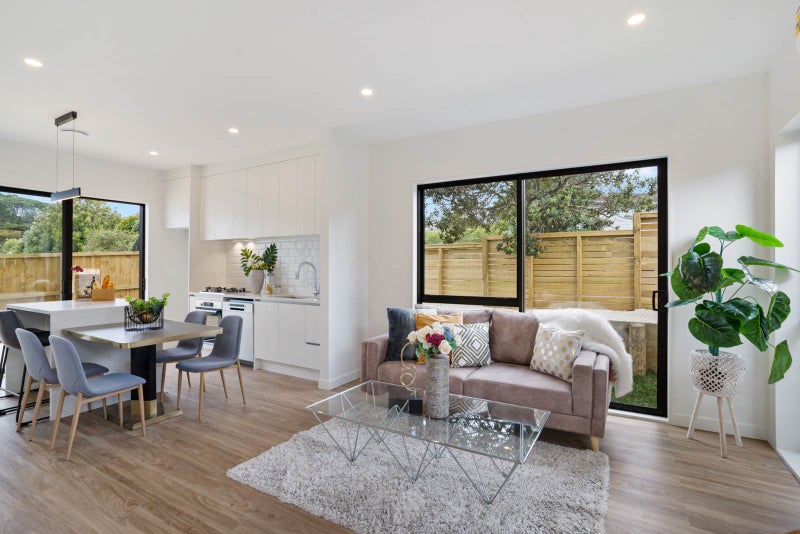 20A Spinella Drive, Bayview, Auckland - Carousel 1