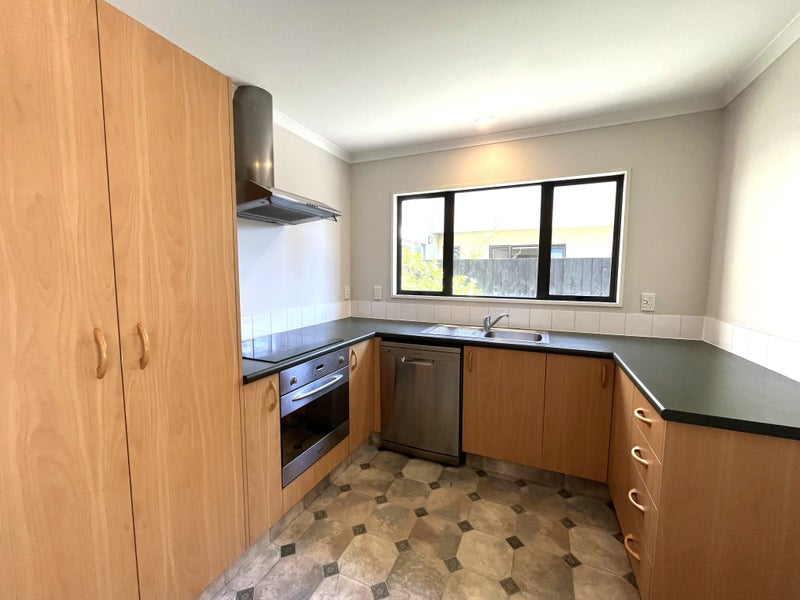 4/67 Brockworth Place, Riccarton, Christchurch - Carousel 2