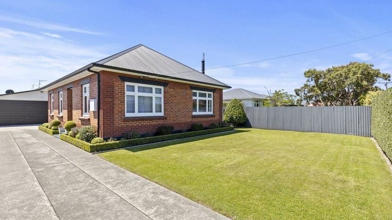 12 Pitchill Street, Mayfield, Blenheim - Carousel 1