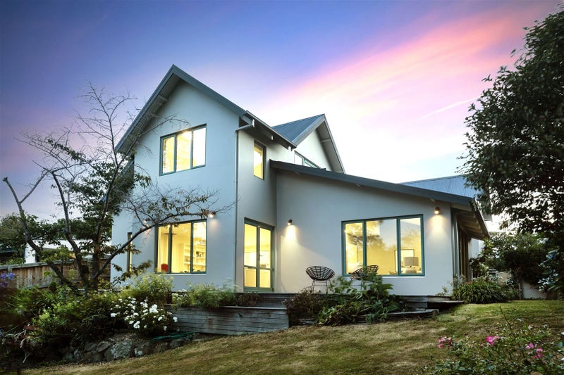 16 Ngahere Street, Fendalton, Christchurch - Carousel 1