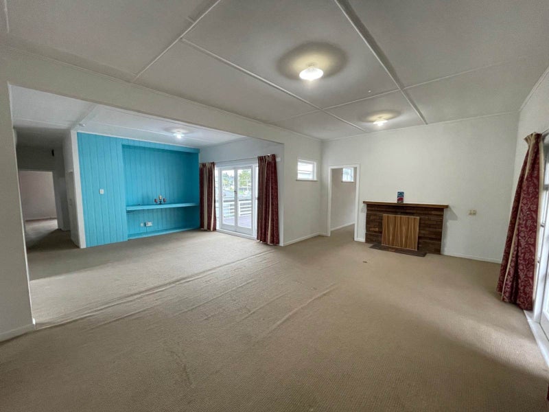 47 Hillside Road, Papatoetoe, Auckland - Carousel 1