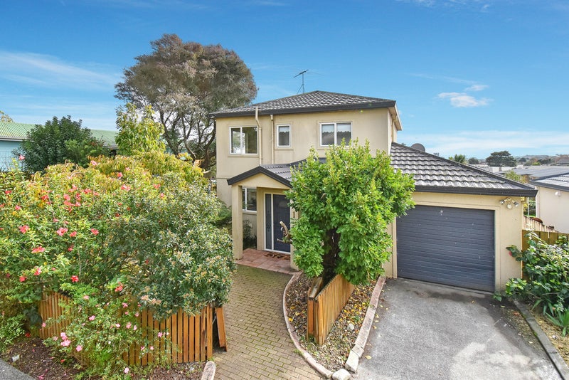 18 Costar Place, Wiri, Auckland - Carousel 1