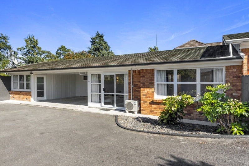 52B Berkley Avenue, Hillcrest, Hamilton - Carousel 1