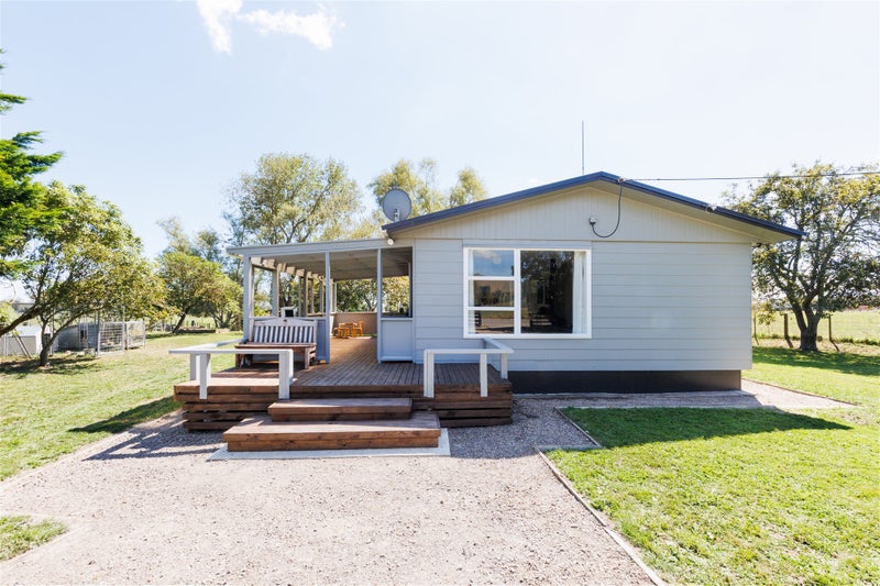 669 Makerua Road, Tokomaru - Carousel 2