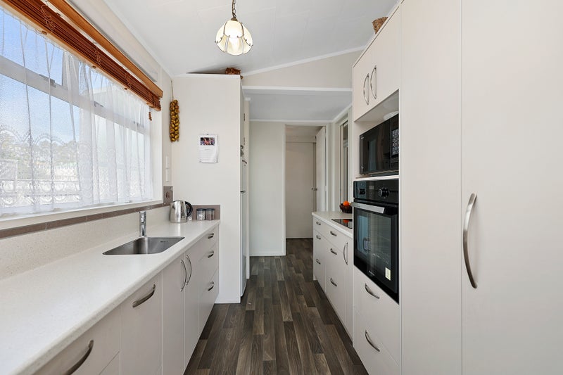 415 Mangorei Road, Highlands Park, New Plymouth - Carousel 2