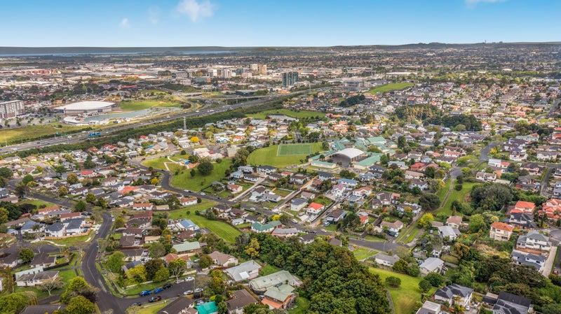 5A Grevillea Court, Totara Heights, Auckland - Carousel 25