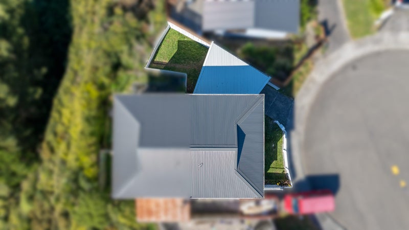 43A Sunhaven Drive, Newlands, Wellington - Carousel 22