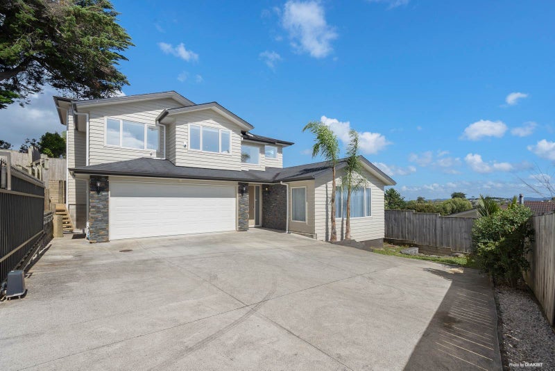 19A Woodhouse Place, West Harbour, Auckland - Carousel 1