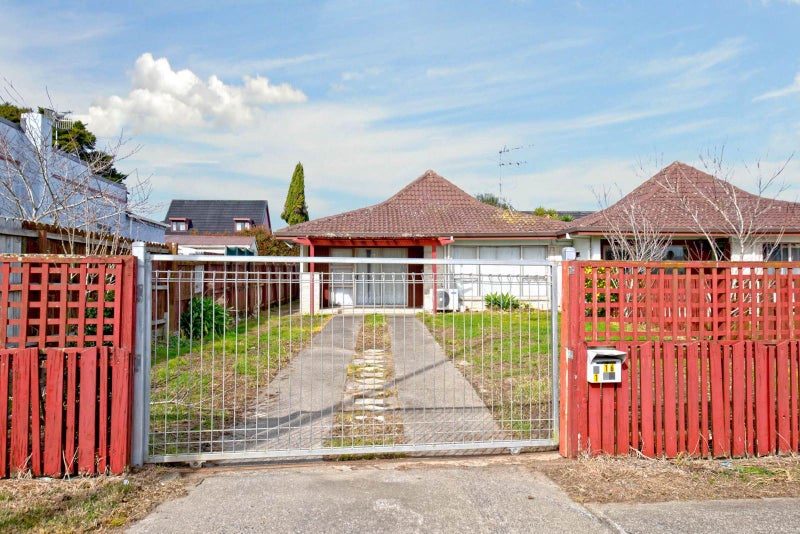 1/16 Browns Road, Manurewa, Auckland - Carousel 16