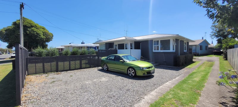 17 Watling Street, Gate Pa, Tauranga - Carousel 17