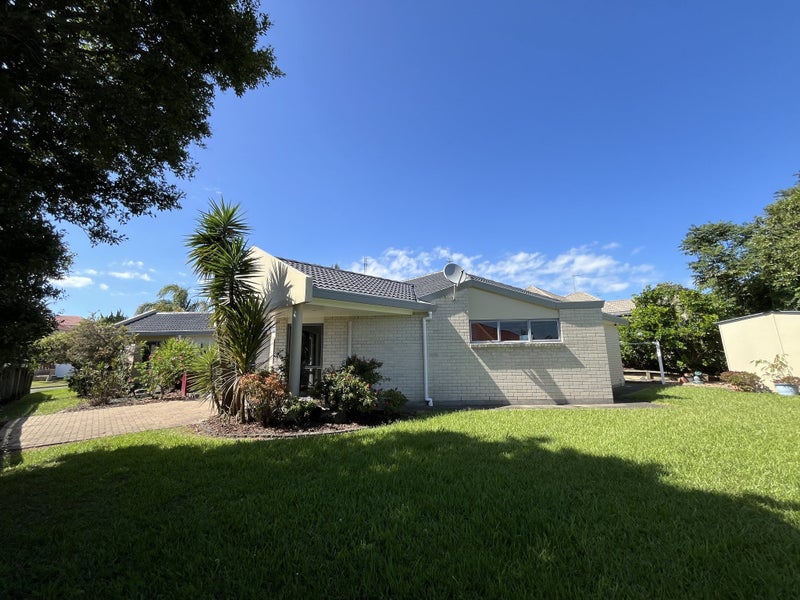 3 Larkin Place, Somerville, Manukau - Carousel 15