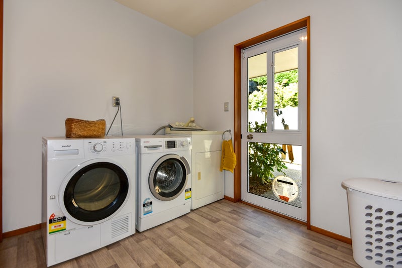 2 Trumble Lane, Huntsbury, Christchurch - Carousel 29