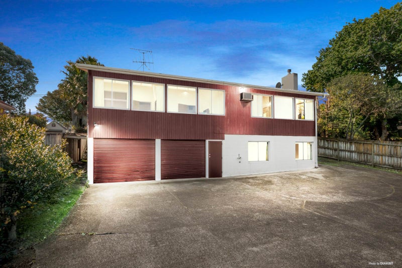 101 Frederick Street, Hillsborough, Auckland - Carousel 2