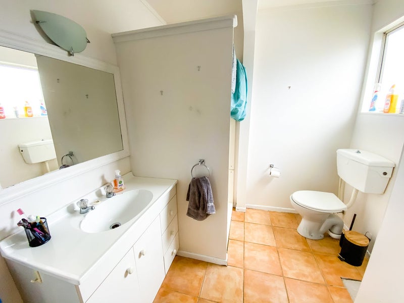 11 Ladies Mile, Manly, Whangaparaoa - Carousel 10