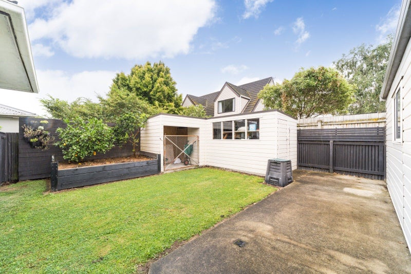 14 Pitama Road, Awapuni, Palmerston North - Carousel 21