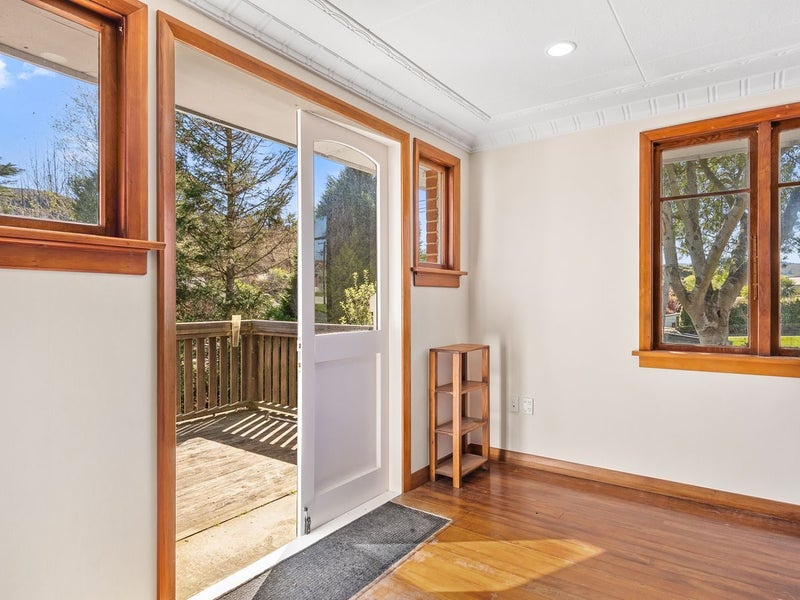 1 Centennial Avenue, Helensburgh, Dunedin - Carousel 2