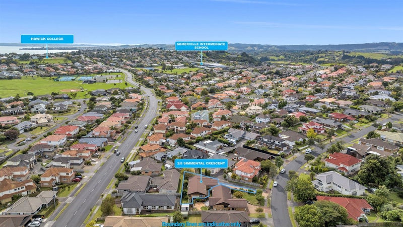 2/8 Simmental Crescent, Somerville, Manukau - Carousel 18