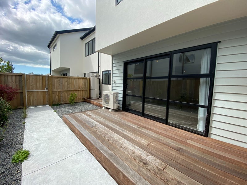 2/51 Matipo Street, Riccarton, Christchurch - Carousel 17