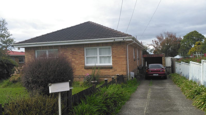 9 Johnsview Terrace, Hillcrest, Hamilton - Carousel 1