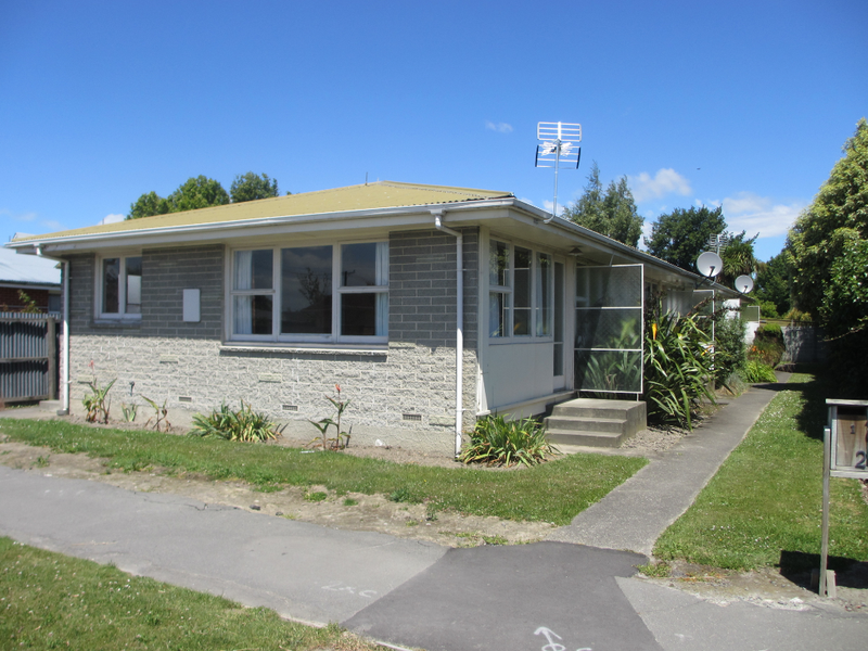 2/26 Edgeware Road, St Albans, Christchurch - Carousel 1