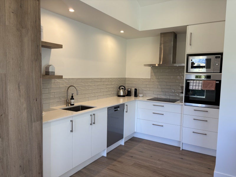 150 DOMAIN RD, Speargrass, Queenstown - Carousel 2