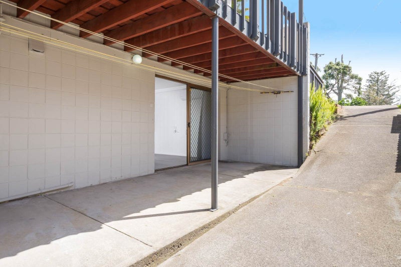 96 Arran Road, Browns Bay, Auckland - Carousel 8