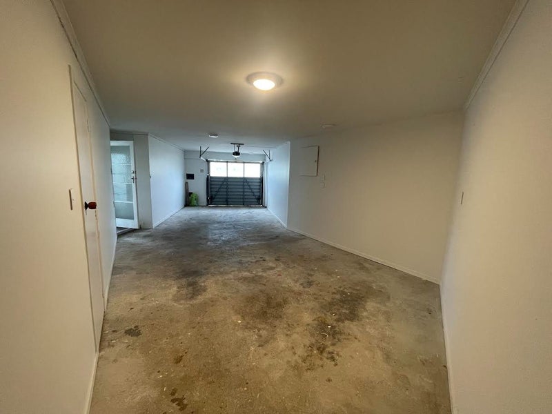 115 Sunrise Avenue, Murrays Bay, Auckland - Carousel 17