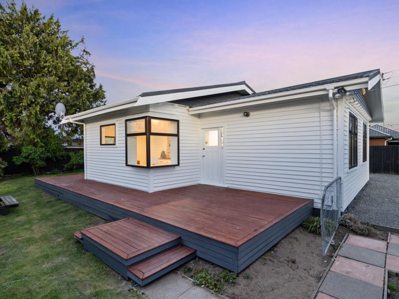 335 Breezes Road, Aranui, Christchurch - Carousel 1