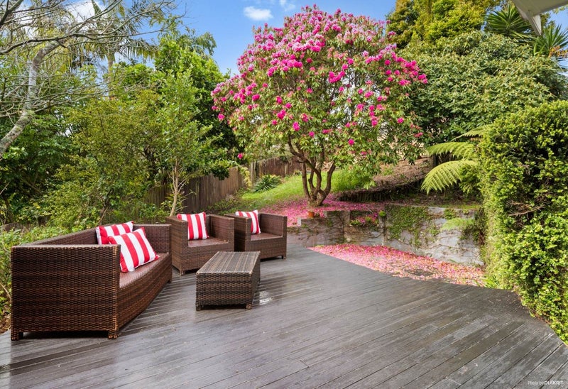 18 Contessa Drive, Glenfield, Auckland - Carousel 11