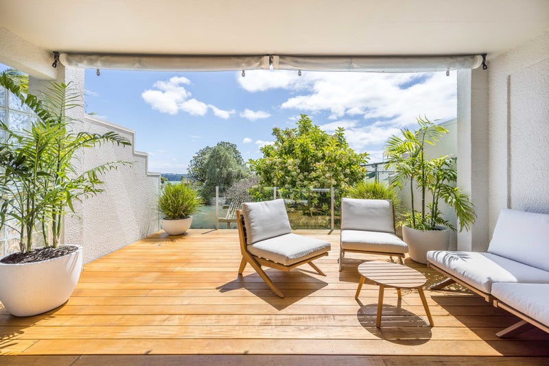 5/3 Hamilton Road, Herne Bay, Auckland - Carousel 2