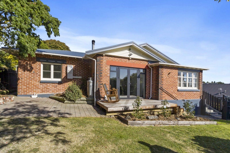 6 Hertnon Street, West End, Timaru - Carousel 1
