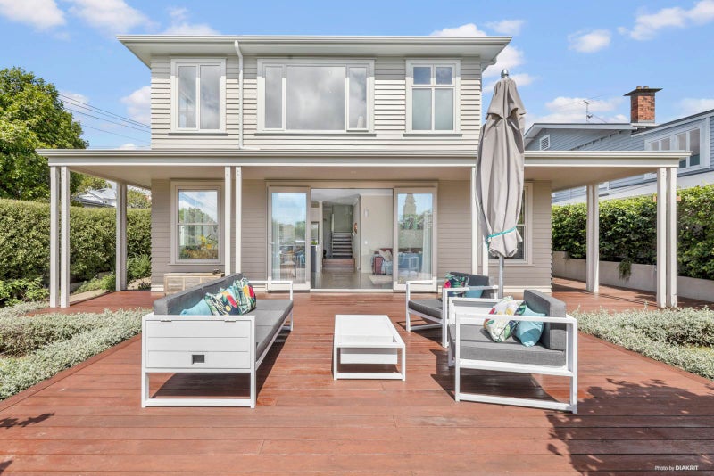 40 Truro Road, Sandringham, Auckland - Carousel 2