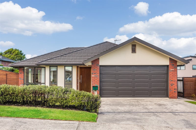 13 Tasman Close, Aotea, Porirua - Carousel 27