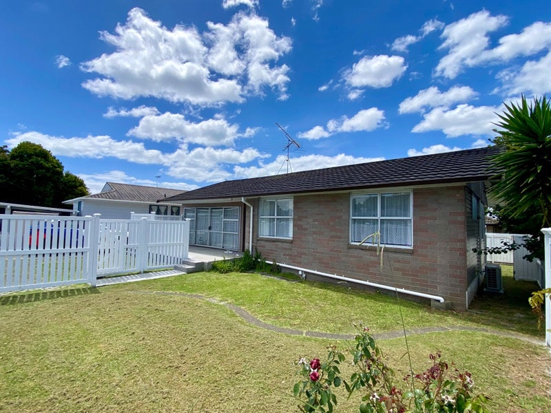 241 Lake Road, Northcote, Auckland - Carousel 1