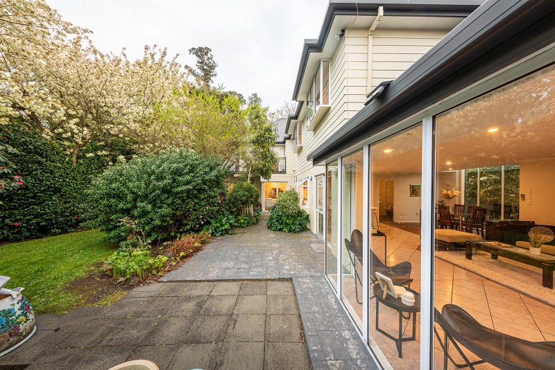 12 Cephas Close, Sockburn, Christchurch - Carousel 1