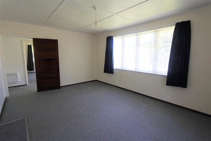 78 Reynolds Street, Taita, Lower Hutt - Carousel 2