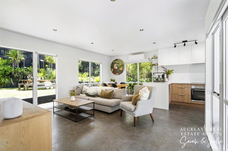 26B Sefton Avenue, Grey Lynn, Auckland - Carousel 1