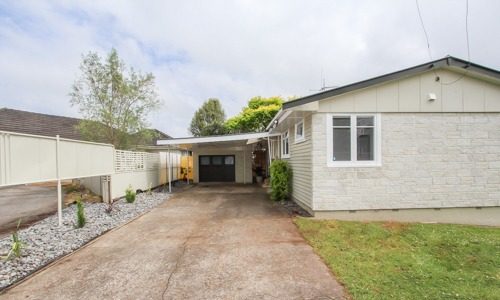 16 Corrin Street, Melville, Hamilton - Carousel 2