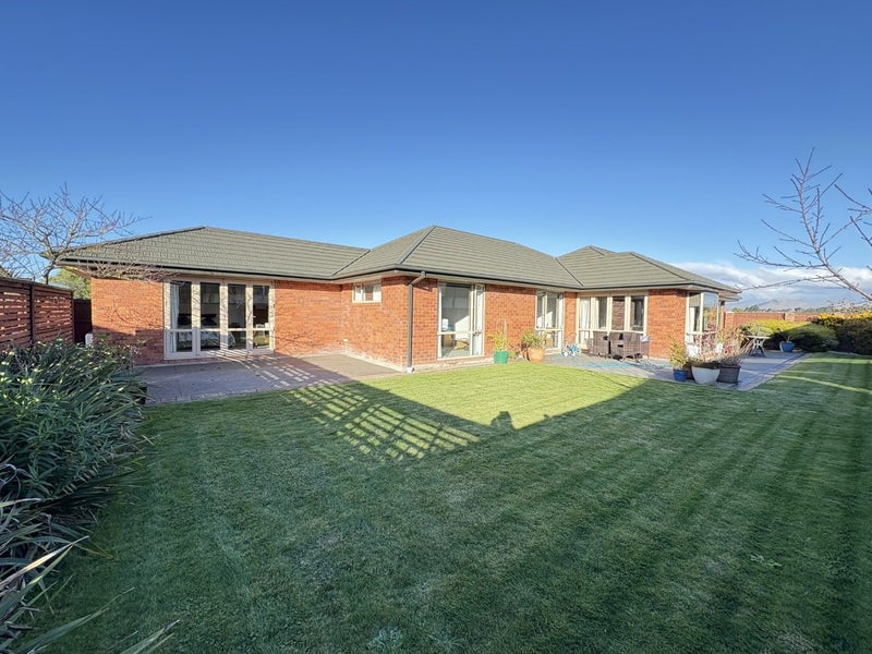 25 Kingsbridge Drive, Burwood, Christchurch - Carousel 11